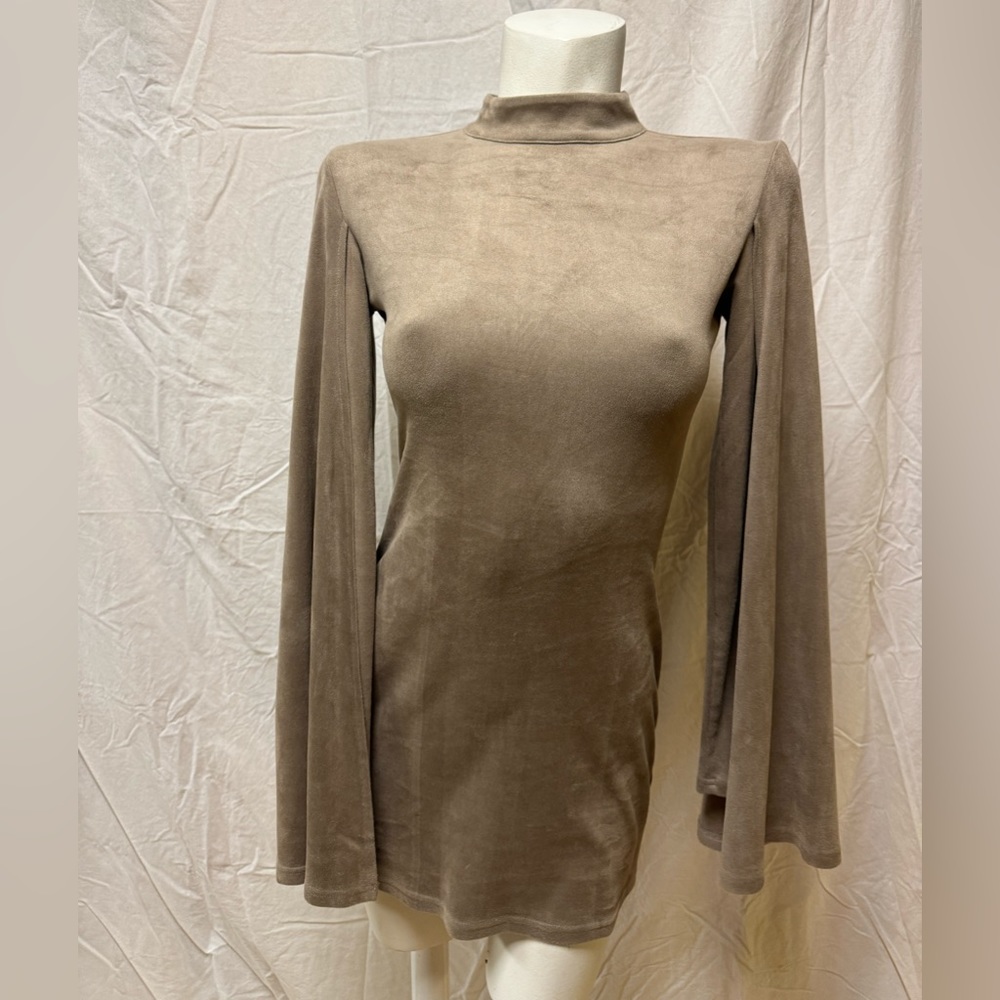 Sanyae Demure Faux Suede Dress with cape sleeves. Size XS